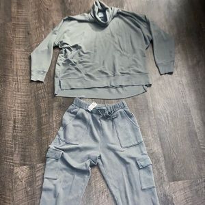 Victoria’s Secret PINK jogger set